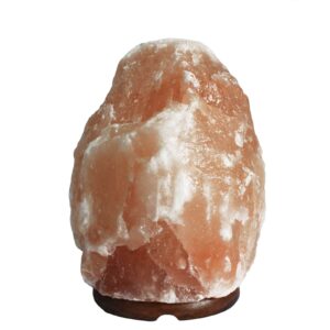 Himalájska soľná lampa s podstavcom cca 3-5kg